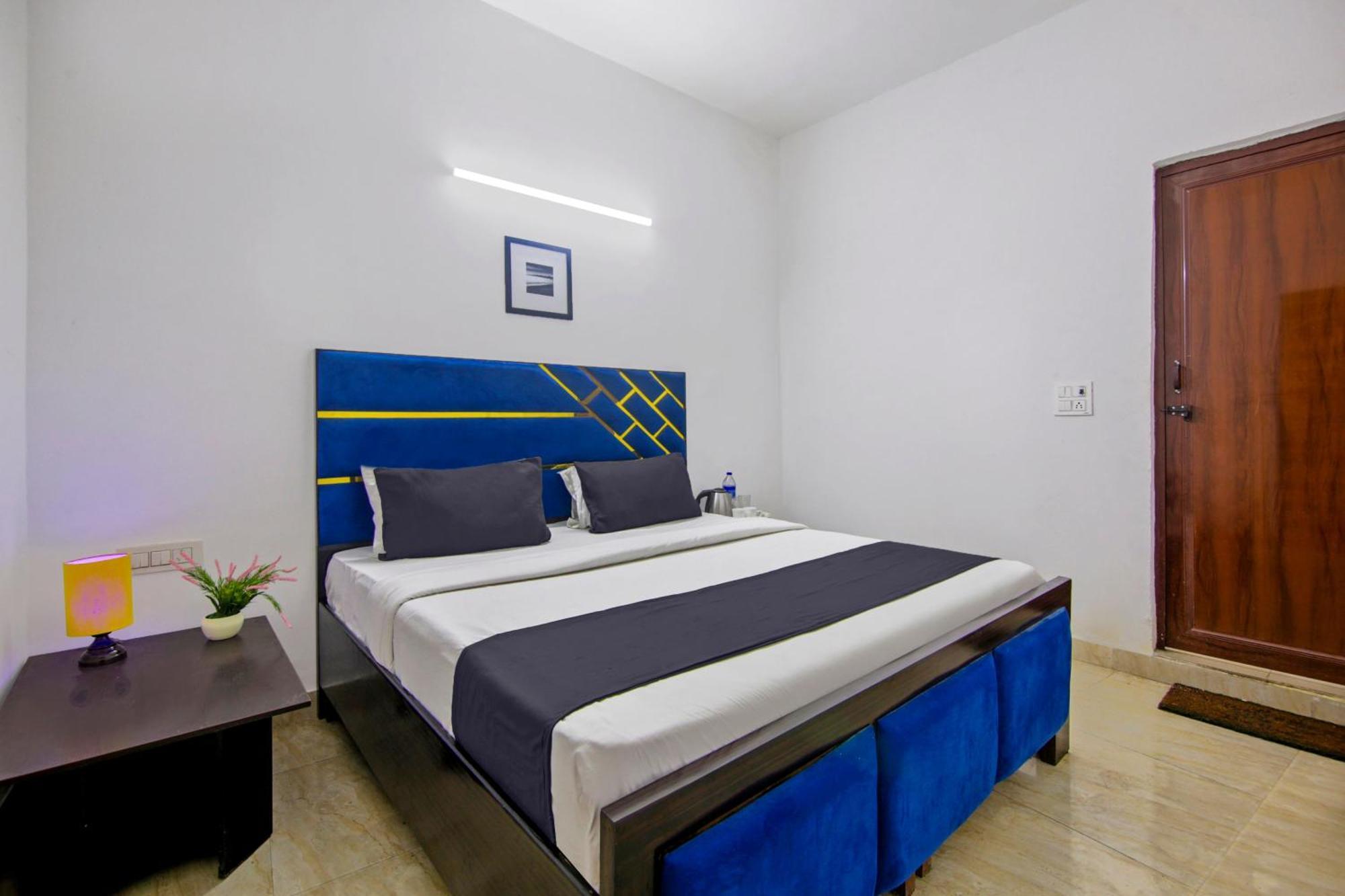 Hotel O Relax Inn นิวเดลี ภายนอก รูปภาพ