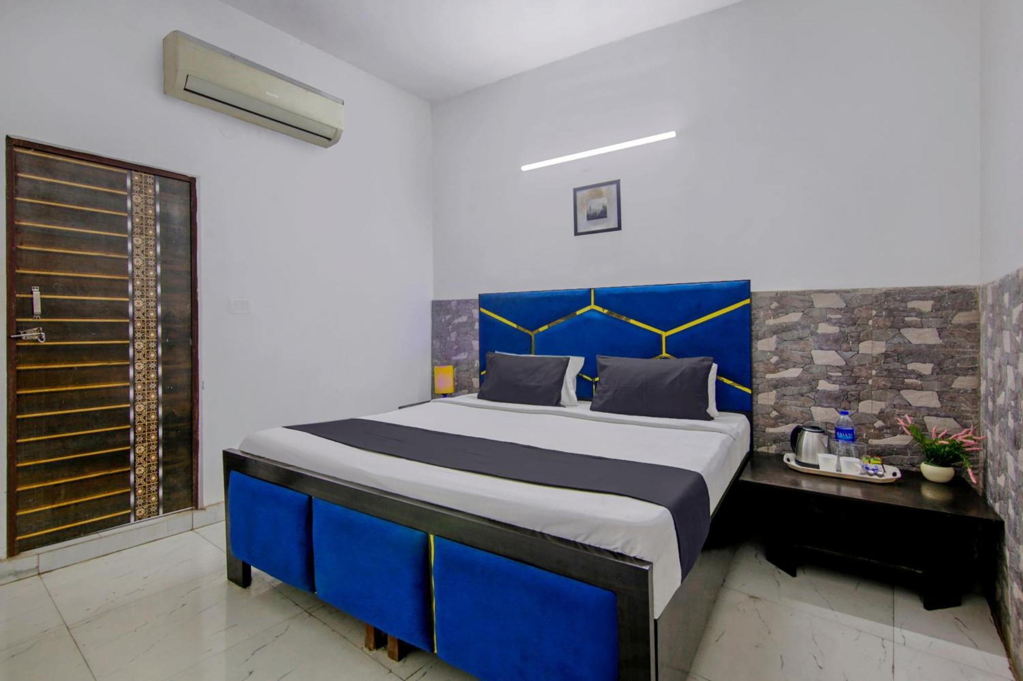 Hotel O Relax Inn นิวเดลี ภายนอก รูปภาพ