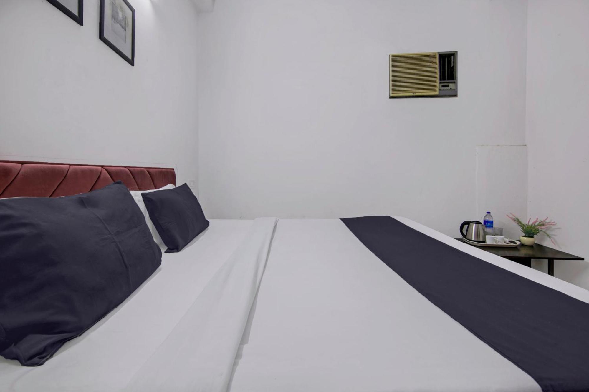 Hotel O Relax Inn นิวเดลี ภายนอก รูปภาพ